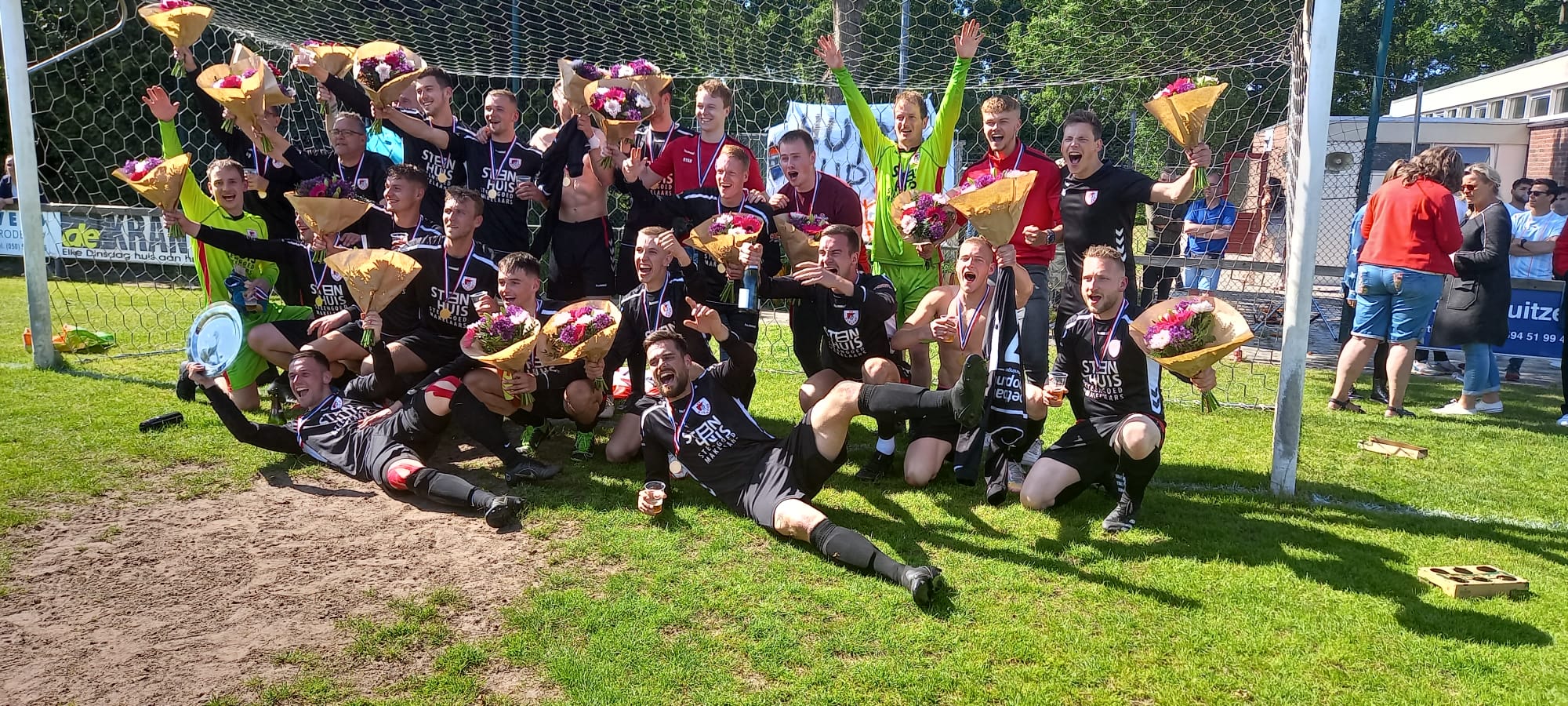 Niekerk 1 KAMPIOEN Seizoen 21/22